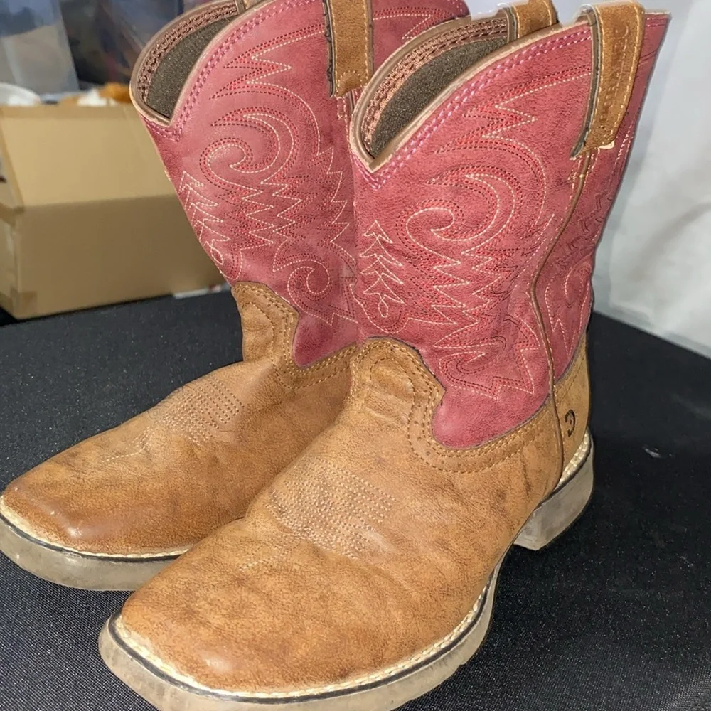 DURANGO Stylish Red and Tan KIDS SIZE 3M BRIAR RED BROWN Western Boots EUC CLEAN